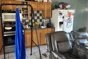 5 Washington Ave, Cranston, RI 02920 - Photo 2