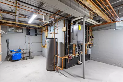 61 Bishop Avenue, East Providence, RI 02916 - Photo 42