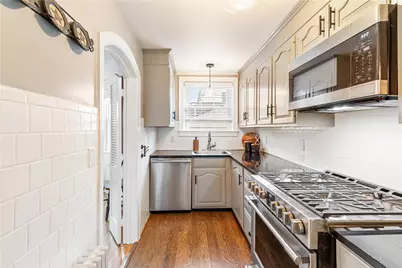 61 Bishop Avenue, East Providence, RI 02916 - Photo 20