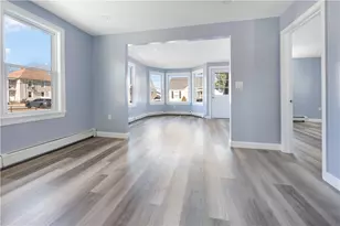 167 Baxter St, Pawtucket, RI 02861 - Photo 2