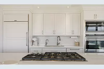 1 Tower Drive #1806, Portsmouth, RI 02871 - Photo 10