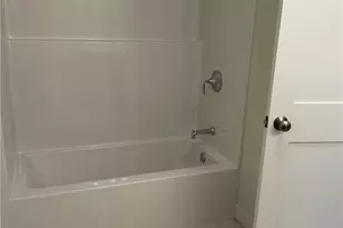 51 Red Maple Ln, Warwick, RI 02886 - Photo 12