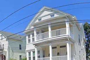 30 Preston St, Providence, RI 02906 - Photo 1