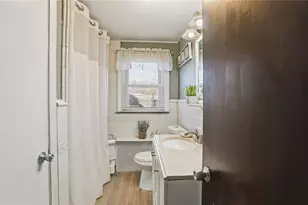 514 Killingly St, Johnston, RI 02919 - Photo 16