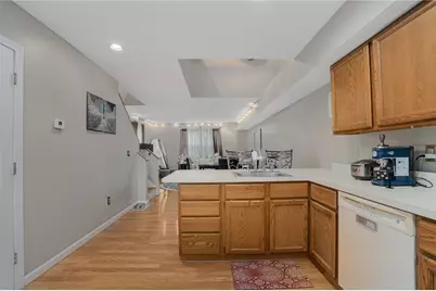 3524 West Shore Road #505, Warwick, RI 02886 - Photo 8