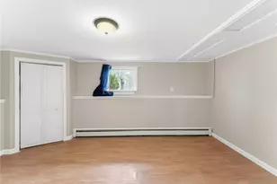 134 Broad St, Burrillville, RI 02859 - Photo 10