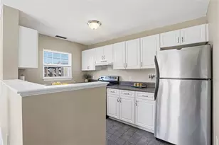 92 Mill St, Woonsocket, RI 02895 - Photo 18