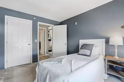 92 Mill Street #303, Woonsocket, RI 02895 - Photo 28