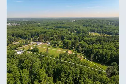 2406 Division Road, East Greenwich, RI 02818 - Photo 2