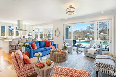 1048 Ocean Road, Narragansett, RI 02882 - Photo 12