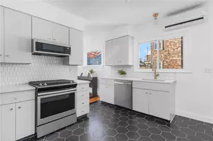 420 Wayland Ave, Providence, RI 02906 - Photo 12