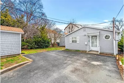 34 Steere Avenue, North Providence, RI 02911 - Photo 18