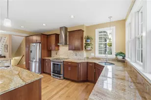 71 Norton Ave, Cranston, RI 02920 - Photo 22