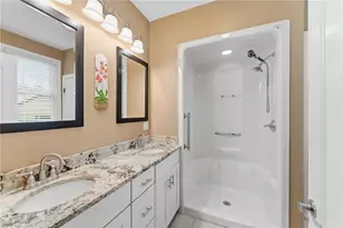 71 Norton Ave, Cranston, RI 02920 - Photo 28