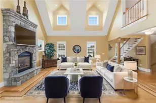 71 Norton Ave, Cranston, RI 02920 - Photo 14