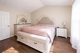 367 Commonwealth Ave, Warwick, RI 02886 - Photo 20