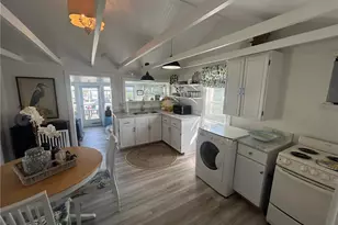 64 Burnside Ave, Narragansett, RI 02882 - Photo 24