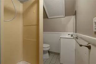 1880 Smith St, North Providence, RI 02911 - Photo 38