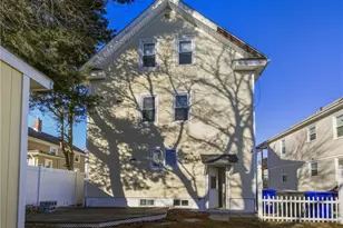 60 Hendricks St, Central Falls, RI 02863 - Photo 34