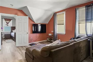 60 Hendricks St, Central Falls, RI 02863 - Photo 26