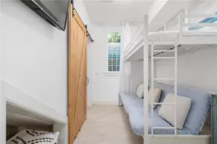 36 William St, Newport, RI 02840 - Photo 22