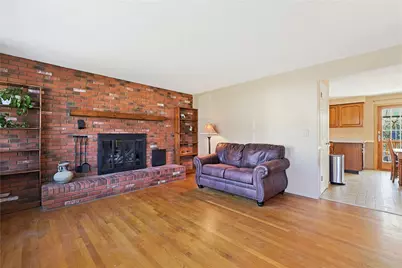 47 Sleepy Hollow Drive, Cumberland, RI 02864 - Photo 8