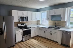 20 Vanderwater St, Providence, RI 02908 - Photo 10