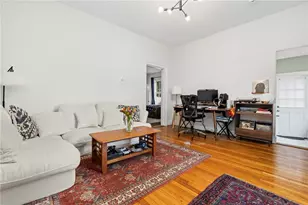 32 School St, Newport, RI 02840 - Photo 6