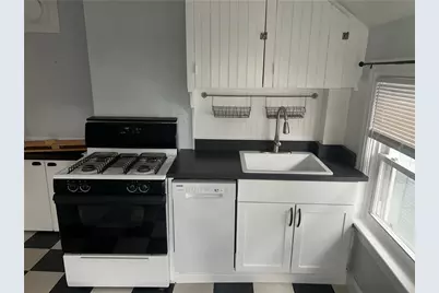 179 Ivy Street, Providence, RI 02906 - Photo 6