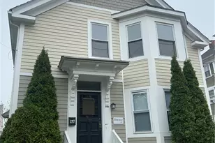 179 Ivy St, Providence, RI 02906 - Photo 2
