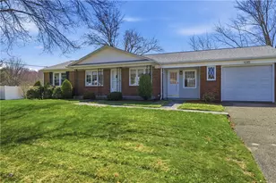 23 Glen Oaks Dr, Cumberland, RI 02864 - Photo 38