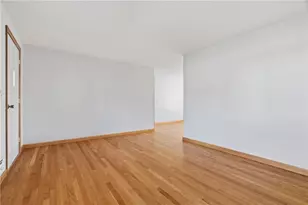 23 Glen Oaks Dr, Cumberland, RI 02864 - Photo 18