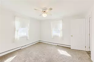 47 Dartmouth Ave, East Providence, RI 02915 - Photo 12