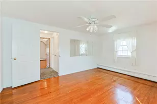 47 Dartmouth Ave, East Providence, RI 02915 - Photo 16