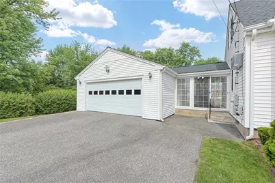 47 Dartmouth Avenue, East Providence, RI 02915 - Photo 32