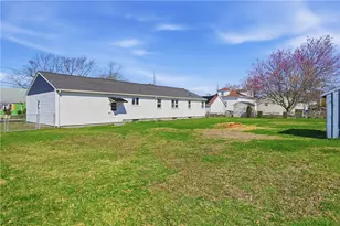 20 Dean St, Pawtucket, RI 02861 - Photo 36