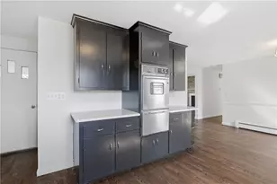 20 Dean St, Pawtucket, RI 02861 - Photo 2