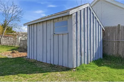 20 Dean Street, Pawtucket, RI 02861 - Photo 38