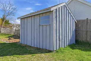 20 Dean St, Pawtucket, RI 02861 - Photo 38