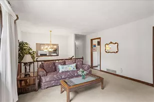 154 Spring Valley Dr, East Greenwich, RI 02818 - Photo 14