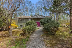 154 Spring Valley Dr, East Greenwich, RI 02818 - Photo 4