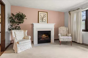 154 Spring Valley Dr, East Greenwich, RI 02818 - Photo 16