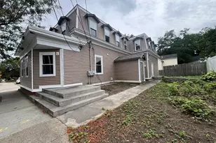 9 Turner Ave, East Providence, RI 02915 - Photo 2