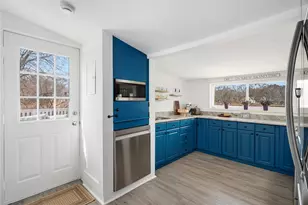 99 River Vue Ave, Warwick, RI 02889 - Photo 14
