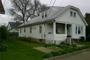 39 Benjamin St, Pawtucket, RI 02861 - Photo 2