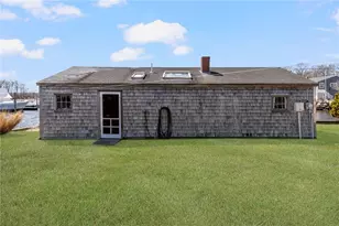 11 Billington Ave, South Kingstown, RI 02879 - Photo 16