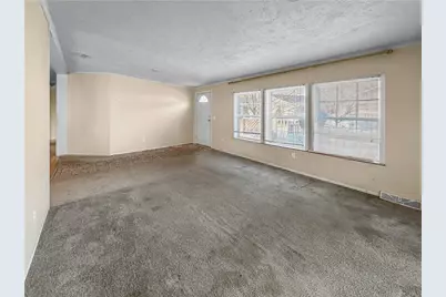 71 Blackbird Street, Tiverton, RI 02878 - Photo 8