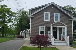 31 First School St, Bristol, RI 02809 - Photo 1