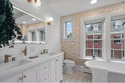 43 Old Beach Road, Newport, RI 02840 - Photo 22