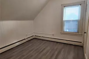 164 Morris Ave, Pawtucket, RI 02860 - Photo 22